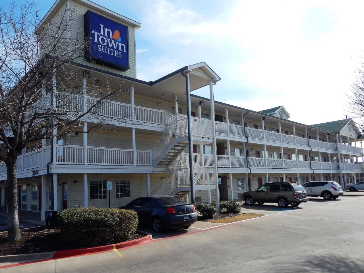 Intown Suites Extended Stay Lewisville Tx - East Corporate Drive Εξωτερικό φωτογραφία